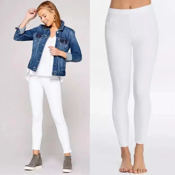 SPANX | Jean ish Ankle Leggings Denim Pull On Back Pockets 20018R EUC - Picture 3 of 10